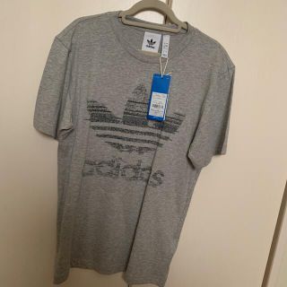 アディダス(adidas)の新品　タグつき　addidas originals Tシャツ(Tシャツ(半袖/袖なし))