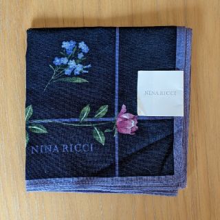 ニナリッチ(NINA RICCI)の【新品】ニナリッチ　ハンカチ　58cm(ハンカチ)