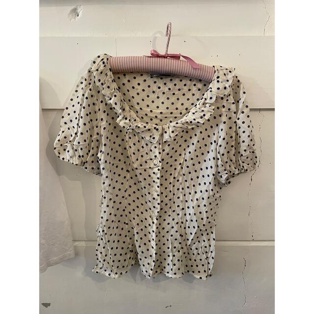 PRADA(プラダ)の最終価格🍌6/29💛🖤🛁🖤PRADA dot silk blouse. レディースのトップス(シャツ/ブラウス(半袖/袖なし))の商品写真