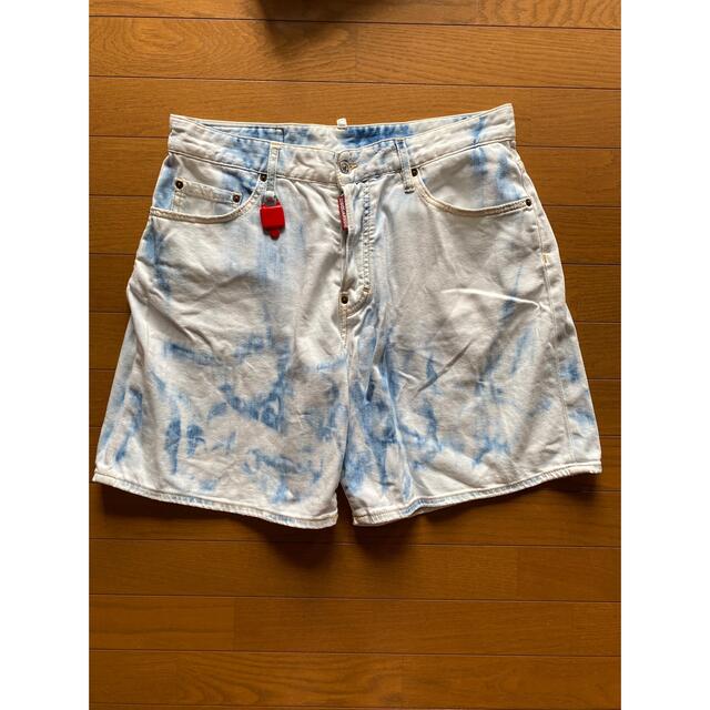 DSQUARED2(ディースクエアード)のdsquared2 boxer short 2019SS 48 デニム　ジーンズ メンズのパンツ(デニム/ジーンズ)の商品写真