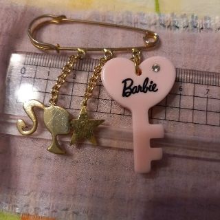 バービー(Barbie)のバービー　アクセサリー(安全ピン)(その他)