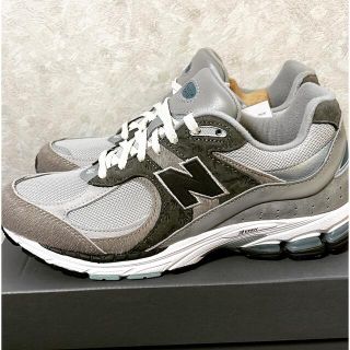 ニューバランス(New Balance)の新品未使用　new balance 2002RAT  atmos 別注(スニーカー)