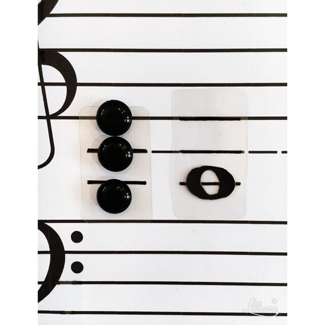 プラムフラワー様専用　音符マグネット五線譜ボードセット 楽器のスコア/楽譜(クラシック)の商品写真