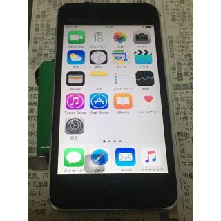 アイポッドタッチ(iPod touch)のiPod touch 第5世代　32GB シルバー(ポータブルプレーヤー)