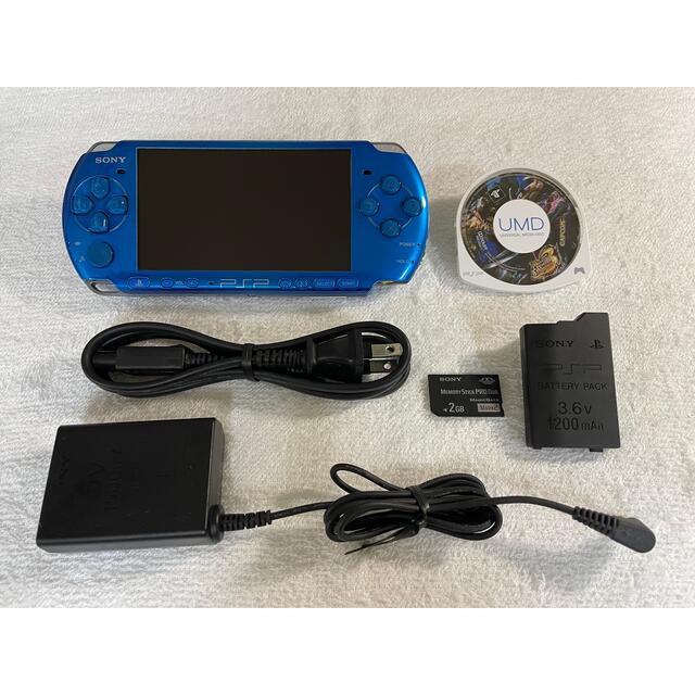 PlayStation Portable(プレイステーションポータブル)の☆良品☆　PSP-3000  バイブラントブルー エンタメ/ホビーのゲームソフト/ゲーム機本体(携帯用ゲーム機本体)の商品写真