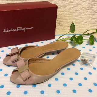 フェラガモ(Ferragamo)のフェラガモ　ミュール　ピンク　RIBERIA 23.5(ミュール)