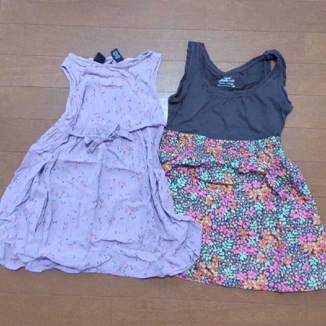 GAP(ギャップ)の花柄ワンピ　セット　110 キッズ/ベビー/マタニティのキッズ服女の子用(90cm~)(ワンピース)の商品写真