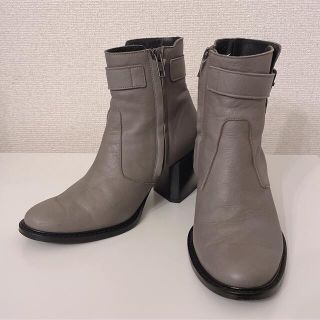 アンドゥムルメステール(Ann Demeulemeester)の【1度短時間着用のみ】HELMUT LANG ショートブーツ 37 グレー(ブーツ)