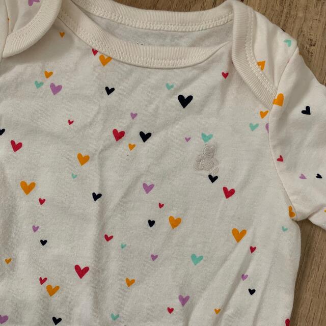 GAP(ギャップ)のGAP ベビー 3-6M 2枚セット キッズ/ベビー/マタニティのベビー服(~85cm)(ロンパース)の商品写真