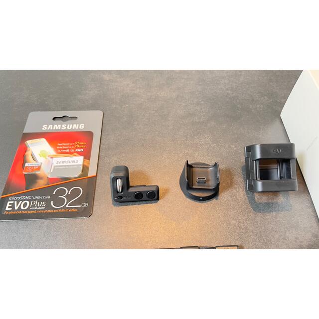 DJI osmo pocket ＋expansion kit スマホ/家電/カメラのカメラ(ビデオカメラ)の商品写真