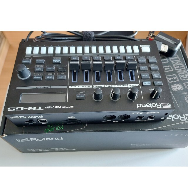 Roland TR-6S-