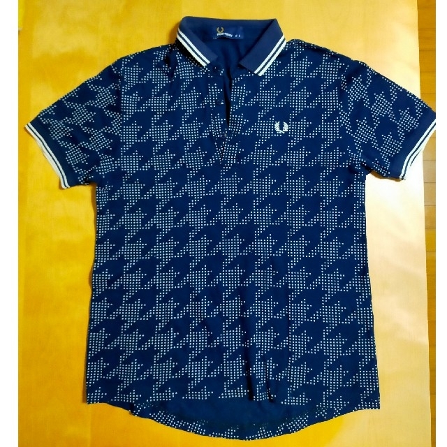 FRED PERRY(フレッドペリー)のﾌｰｽｲ様専用FRED PERRY F1349 千鳥ドット柄ポロシャツ Sサイズ メンズのトップス(ポロシャツ)の商品写真