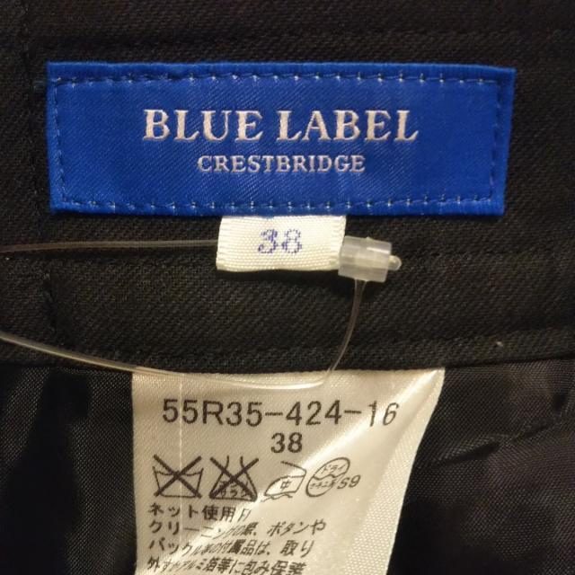 BLUE LABEL CRESTBRIDGE(ブルーレーベルクレストブリッジ)のブルーレーベルクレストブリッジ パンツ 38 レディースのパンツ(その他)の商品写真