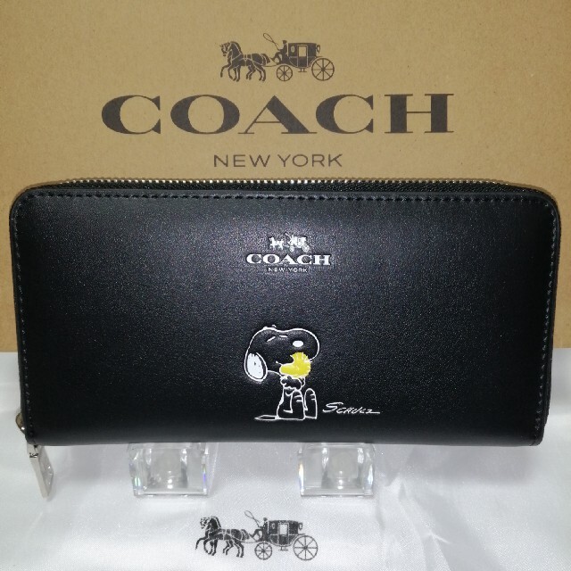 COACH(コーチ)の新品未使用！コーチCOACHラウンドファスナー長財布スヌーピー レディースのファッション小物(財布)の商品写真