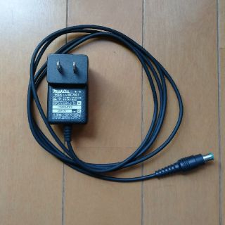 マキタ(Makita)のマキタ充電式クリーナー用充電ケーブル（DC7021）(掃除機)