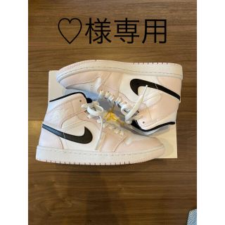 ナイキ(NIKE)のNIKE WMNS AIR JORDAN 1 MID (スニーカー)