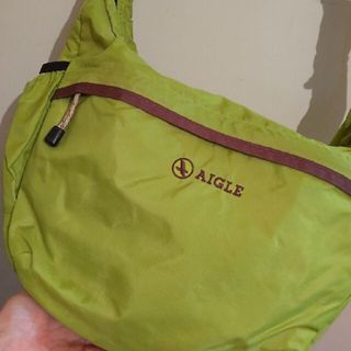 エーグル(AIGLE)のちゃまさま専用。AIGLE　グリーンショルダーバック(ショルダーバッグ)