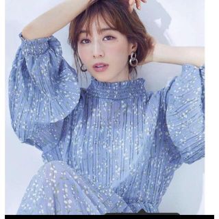 ブランド 新品 Sov.lily bellシフォンワンピース 田中みな実さん着用