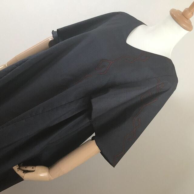 り　新古　大島紬　リメイク　ワンピース　ケープ袖　ポケット付き  レディースの水着/浴衣(着物)の商品写真