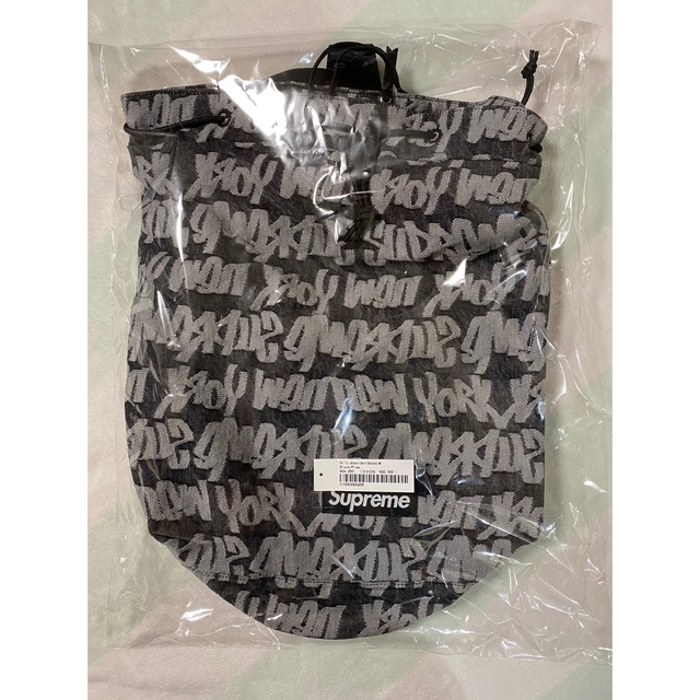 Supreme(シュプリーム)のSupreme Fat Tip Jacquard Denim Backpack メンズのバッグ(バッグパック/リュック)の商品写真