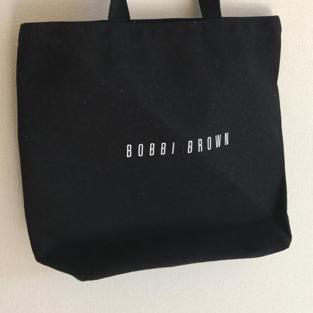BOBBI BROWN(ボビイブラウン)の限定ボビーブラウントートバッグ レディースのバッグ(トートバッグ)の商品写真