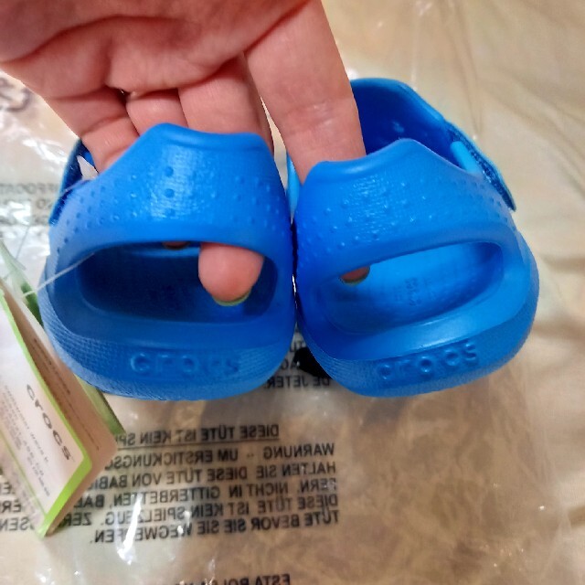 crocs(クロックス)のクロックス 15.5cm キッズ/ベビー/マタニティのキッズ靴/シューズ(15cm~)(サンダル)の商品写真