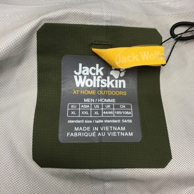 Jack Wolfskin(ジャックウルフスキン)の☆☆Jack Wolfskin ジャックウルフスキン CLOUDBURST ジャケット XXL メンズ 5027611-5066806 カーキ×ブラック メンズのジャケット/アウター(その他)の商品写真