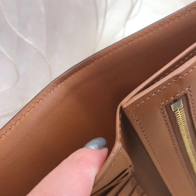 ☆美品☆セリーヌ ミディアム ストラップ ウォレット 二つ折り財布 タン-