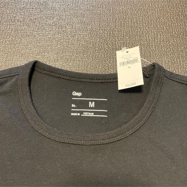 GAP(ギャップ)のブドウ様専用　Tシャツ　GAP 黒色　無地　Uネック　未使用品 メンズのトップス(Tシャツ/カットソー(半袖/袖なし))の商品写真