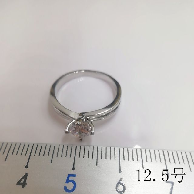 tt12065閉店セール12.5号リングジルコニアリング レディースのアクセサリー(リング(指輪))の商品写真