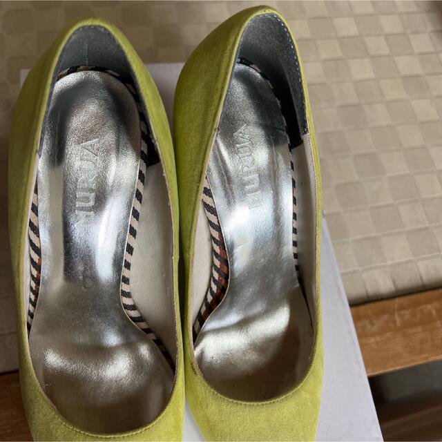 MURUA(ムルーア)のMURUAライムグリーンパンプス レディースの靴/シューズ(ハイヒール/パンプス)の商品写真
