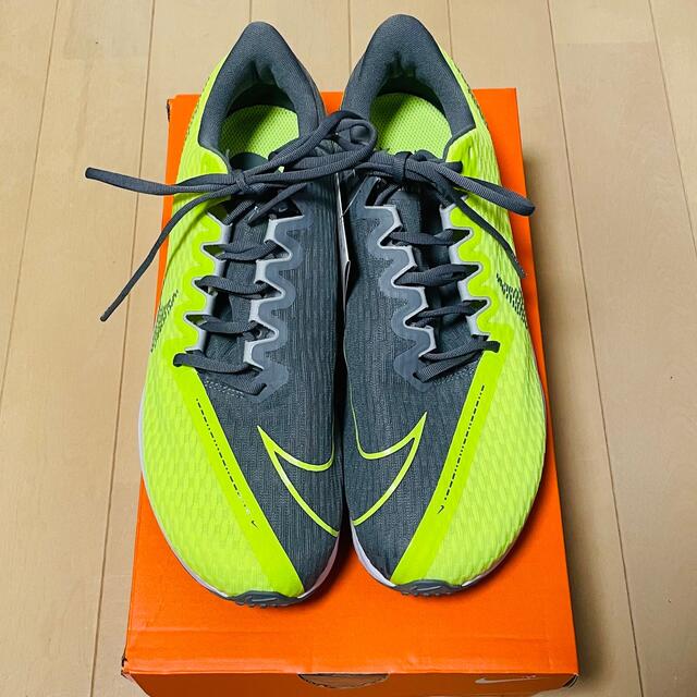 【新品未使用品】NIKE ランニングシューズ