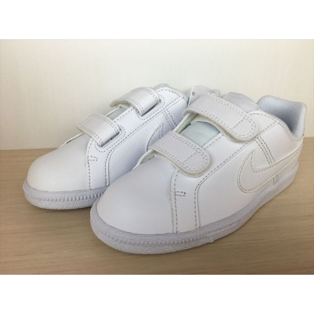 NIKE(ナイキ)のナイキ コートロイヤル PSV スニーカー 靴 20,5cm 新品 (1066) キッズ/ベビー/マタニティのキッズ靴/シューズ(15cm~)(スニーカー)の商品写真