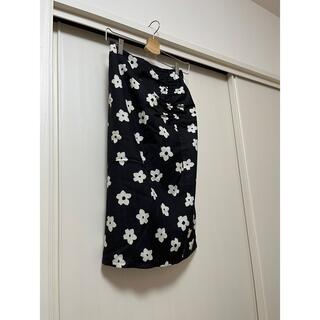 ナチュラルクチュール(natural couture)のレトロマーガレットスカート(ひざ丈スカート)
