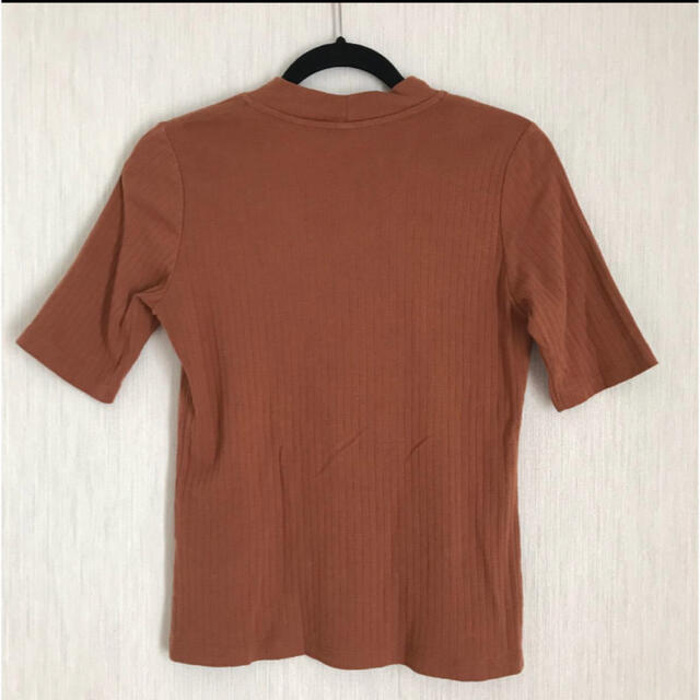 UNIQLO(ユニクロ)のユニクロ　5分袖　リブハイネックT シャツ　Lサイズ レディースのトップス(Tシャツ(長袖/七分))の商品写真