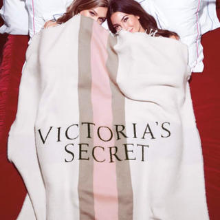 ヴィクトリアズシークレット(Victoria's Secret)の新品新作♡ヴィクトリアシークレット♡ブランケット(毛布)