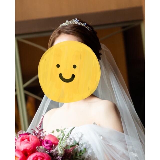 ブライダル　ゴールド　ティアラ レディースのヘアアクセサリー(その他)の商品写真