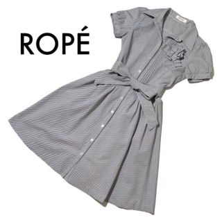 ロペ(ROPE’)の美品ロペ ストライプ 半袖ロングシャツワンピース  夏 グレー白 7号S リボン(ロングワンピース/マキシワンピース)