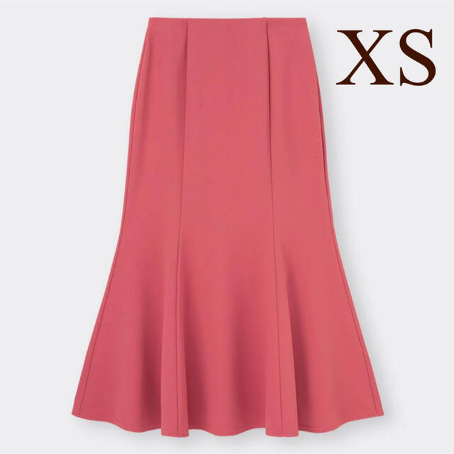 GU(ジーユー)のGU カットソーマーメイドロングスカート XSサイズ ピンク レディースのスカート(ロングスカート)の商品写真