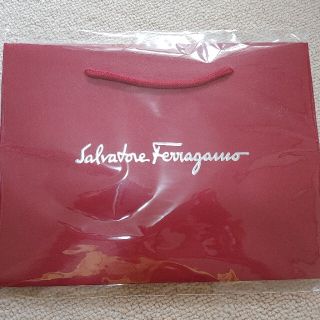 サルヴァトーレフェラガモ(Salvatore Ferragamo)のFerragamo　紙袋(ショップ袋)