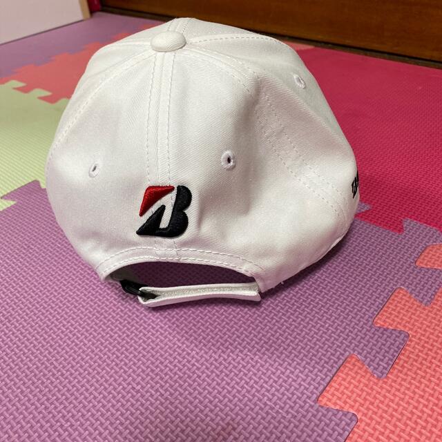 BRIDGESTONE(ブリヂストン)のトリンチョ様専用✨非売品✨ブリヂストン　レディースオープン　キャップ チケットのスポーツ(ゴルフ)の商品写真