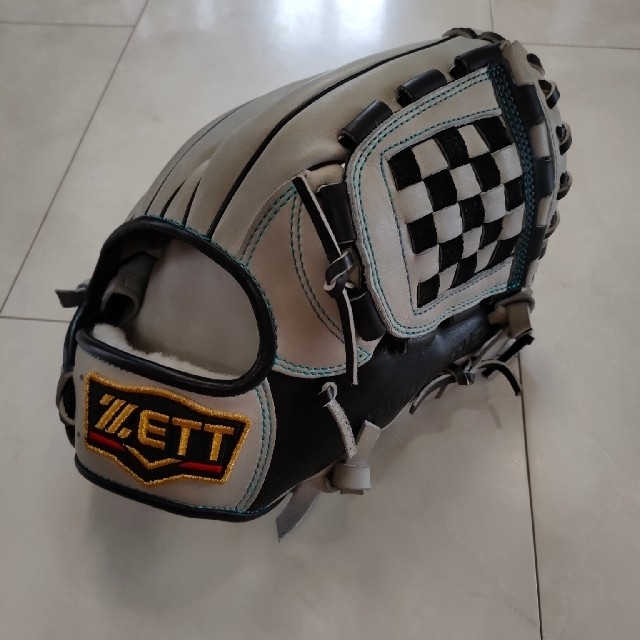 ZETT(ゼット)のゼット プロステイタス 軟式 源田モデル 内野手 グローブ グラブ スポーツ/アウトドアの野球(グローブ)の商品写真