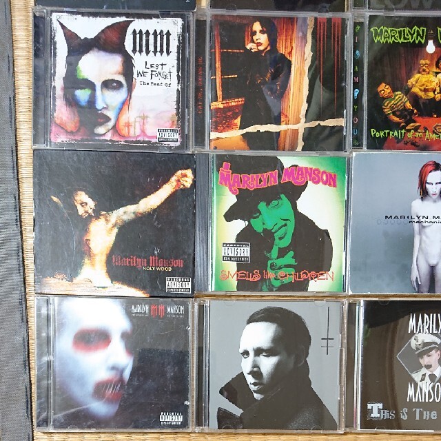 マリリンマンソン CD15枚セット 送料込み Marilyn Manson エンタメ/ホビーのCD(ポップス/ロック(洋楽))の商品写真