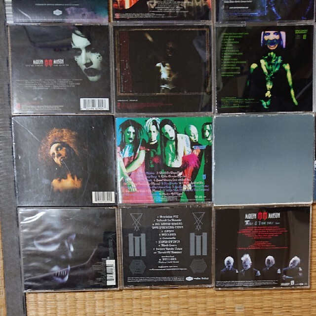 マリリンマンソン CD15枚セット 送料込み Marilyn Manson エンタメ/ホビーのCD(ポップス/ロック(洋楽))の商品写真