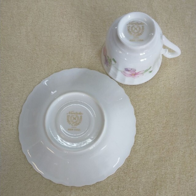 Noritake(ノリタケ)のノリタケ(Noritake)スタジオコレクション カップ&ソーサー 3客 インテリア/住まい/日用品のキッチン/食器(食器)の商品写真