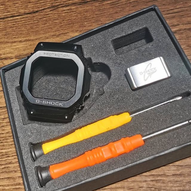 G-SHOCK カスタム用 メタルベゼル 5610系 (液晶フィルム付) メンズの時計(その他)の商品写真