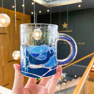Starbucks Coffee - 【スターバックス韓国限定】日本未発売　マグカップ　グラスカップ　クジラ