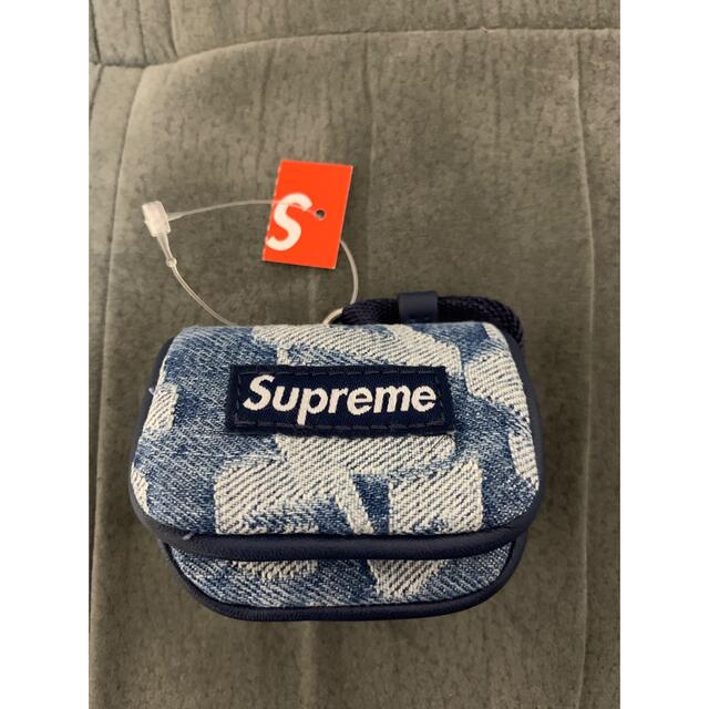 Supreme Fat Tip Jacquard Denim AirPod Supreme Fat Tip Jacquard Denim AirPod