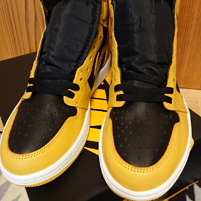 Nike Air Jordan 1Retro High OG POLLEN