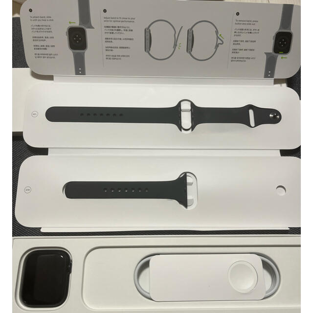 腕時計(デジタル)未使用品！Apple Watch series7 GPSモデル